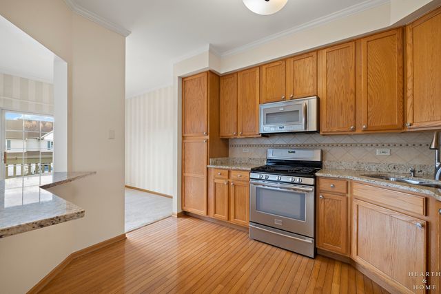 1100 Ellsworth Drive, Grayslake, IL 60030