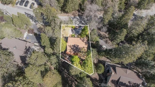 27352 Alpen Drive, Lake Arrowhead, CA 92352