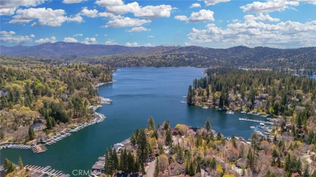 27352 Alpen Drive, Lake Arrowhead, CA 92352