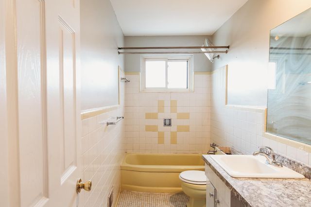 5330 Plumridge Drive, Delhi Twp, OH 45238