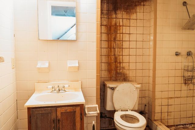 5330 Plumridge Drive, Delhi Twp, OH 45238