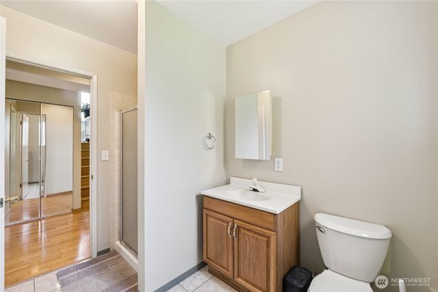 3021 NE 201st Place, Lake Forest Park, WA 98155