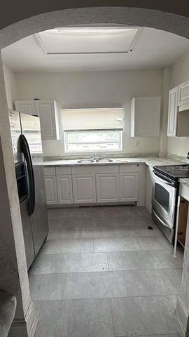 730 VIRGINIA AVENUE, Auburndale, FL 33823