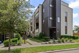 2741 Merrimac Street 101, Fort Worth, TX 76107