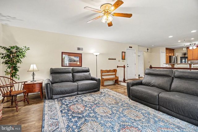 275 HIESTAND CT, Landisville, PA 17538
