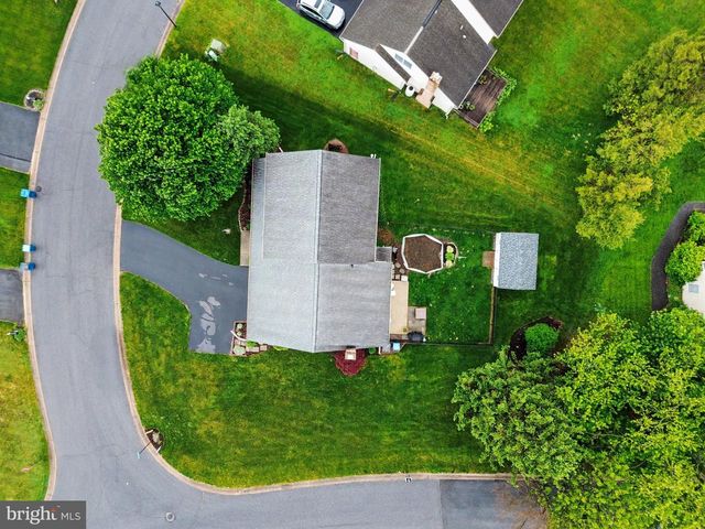 275 HIESTAND CT, Landisville, PA 17538