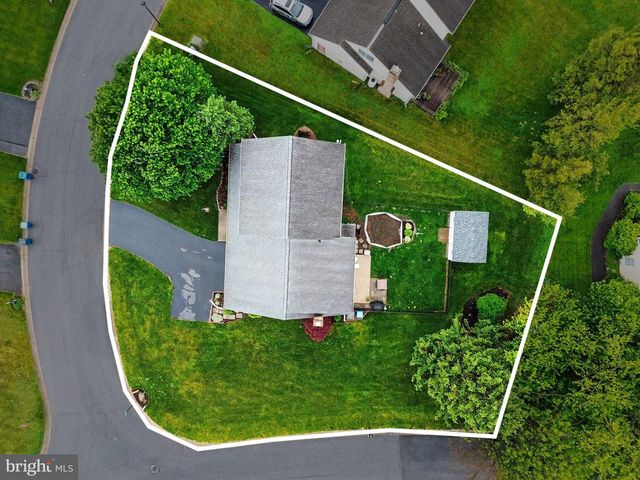 275 HIESTAND CT, Landisville, PA 17538