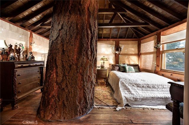 529 West Victoria Court, Lake Arrowhead, CA 92352