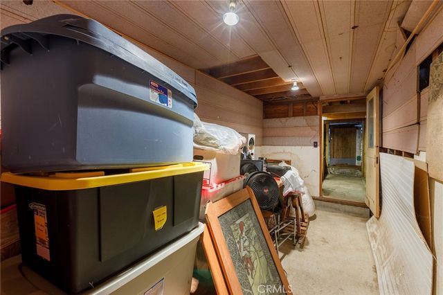 529 West Victoria Court, Lake Arrowhead, CA 92352