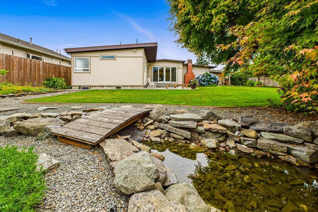 2271 Grace Avenue, Mckinleyville, CA 95519