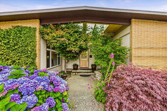 2271 Grace Avenue, Mckinleyville, CA 95519