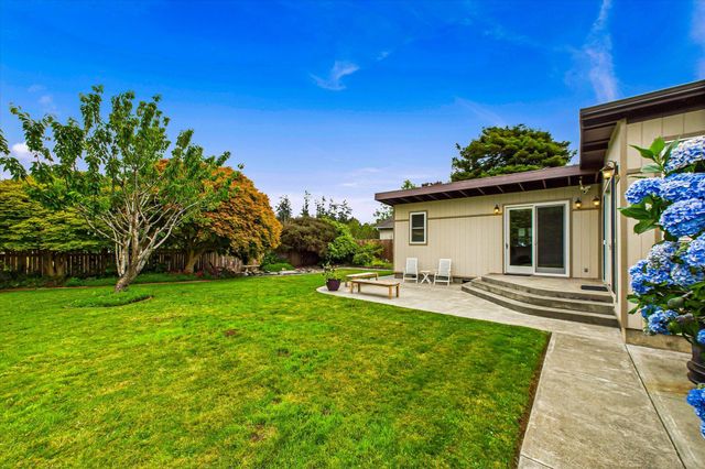 2271 Grace Avenue, Mckinleyville, CA 95519