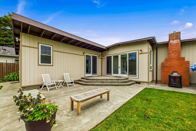 2271 Grace Avenue, Mckinleyville, CA 95519