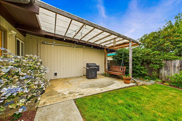 2271 Grace Avenue, Mckinleyville, CA 95519