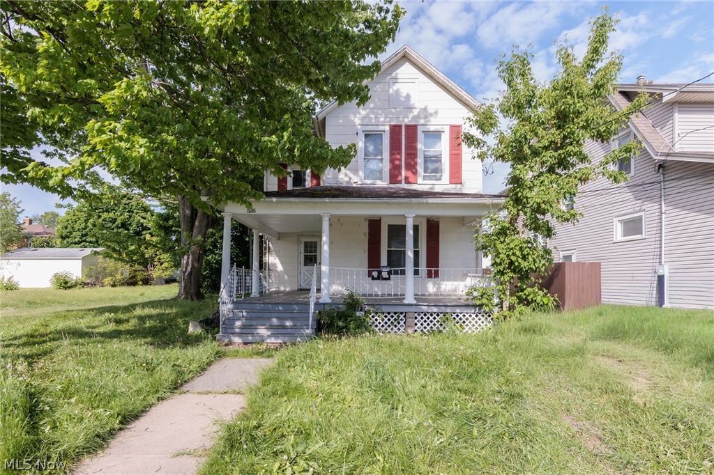 526-528 Hamilton Avenue, Lorain, OH 44052