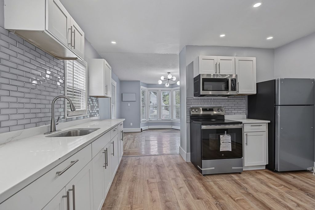 39 Hope St 2, Attleboro, MA 02703