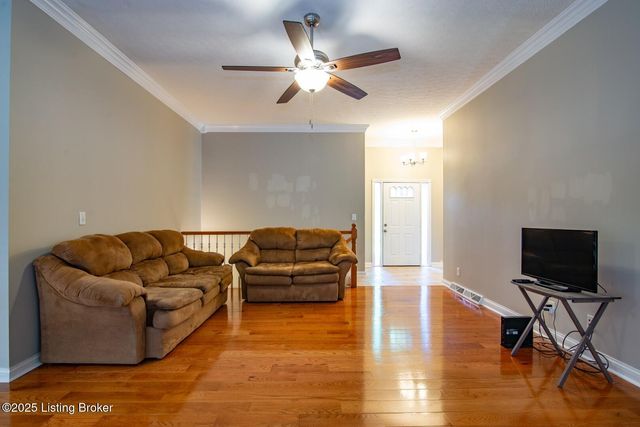 1144 Oak St, Elizabethtown, KY 42701