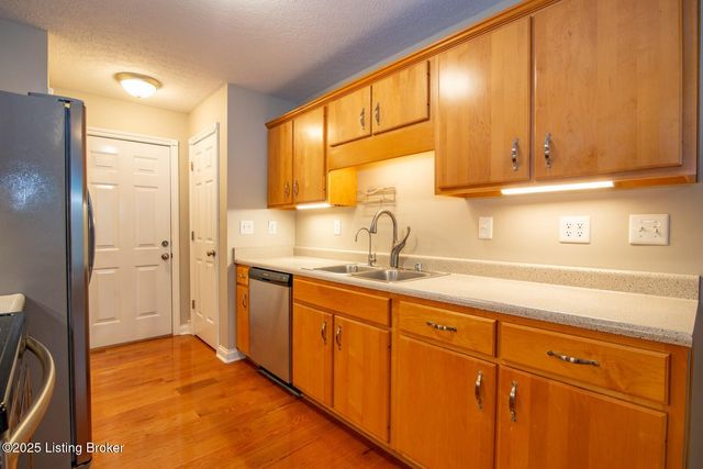 1144 Oak St, Elizabethtown, KY 42701