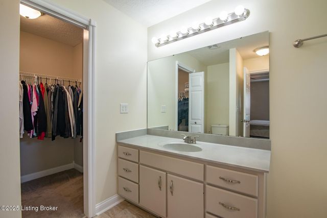 1144 Oak St, Elizabethtown, KY 42701