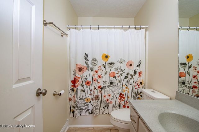 1144 Oak St, Elizabethtown, KY 42701