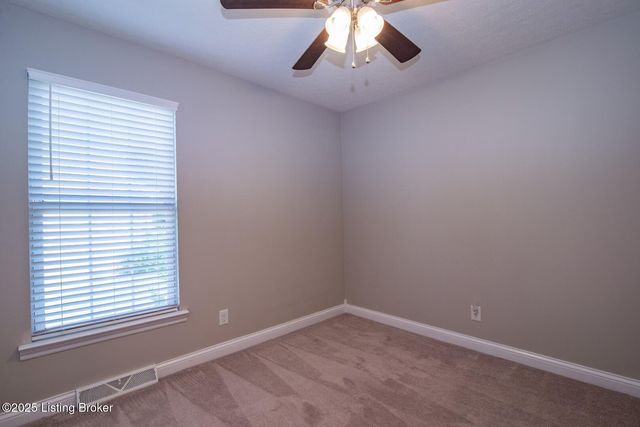 1144 Oak St, Elizabethtown, KY 42701