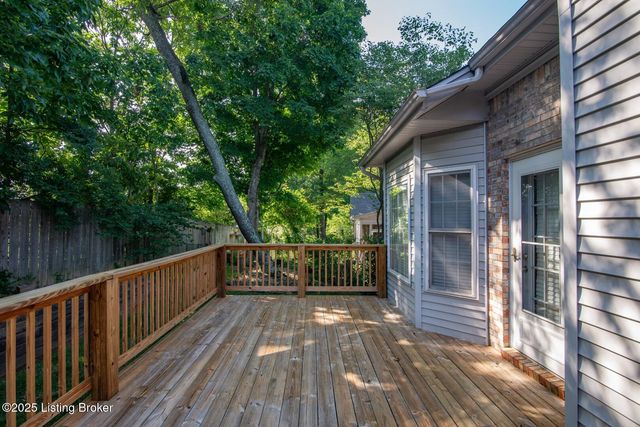 1144 Oak St, Elizabethtown, KY 42701