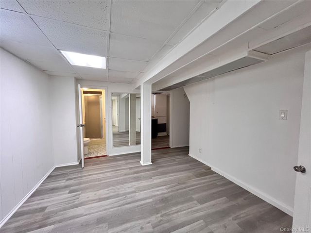 150-44 87th Road, Briarwood, NY 11432