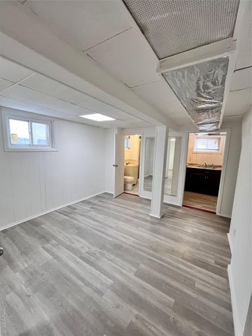 150-44 87th Road, Briarwood, NY 11432