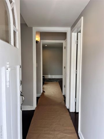 150-44 87th Road, Briarwood, NY 11432