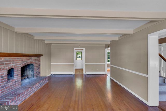 89 BUCK RD, Warrington, PA 18976