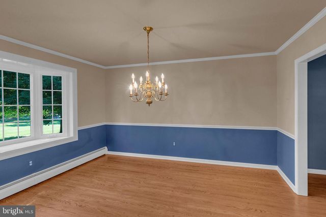 89 BUCK RD, Warrington, PA 18976