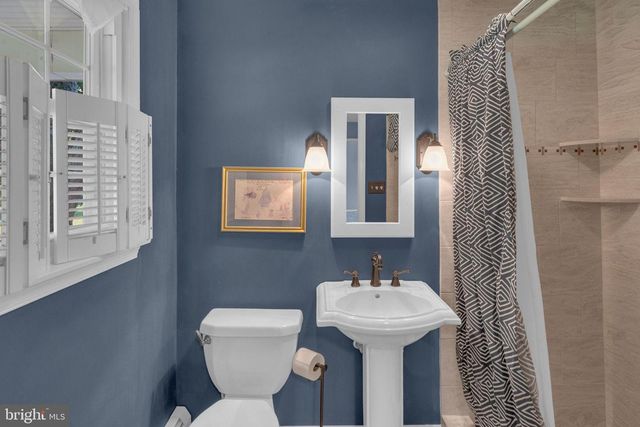 89 BUCK RD, Warrington, PA 18976