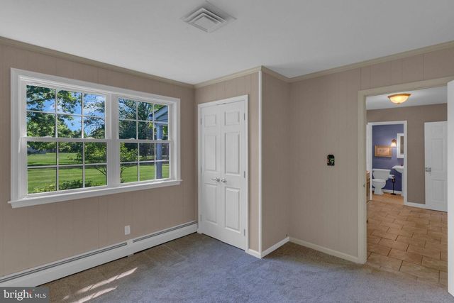 89 BUCK RD, Warrington, PA 18976