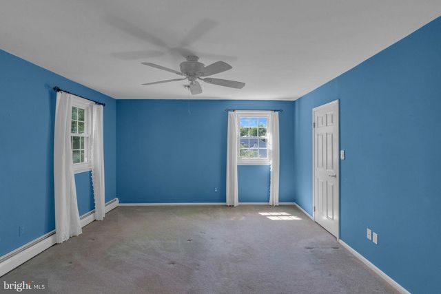 89 BUCK RD, Warrington, PA 18976
