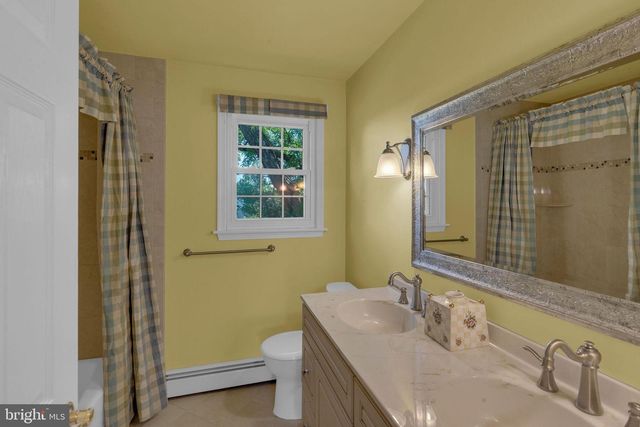 89 BUCK RD, Warrington, PA 18976