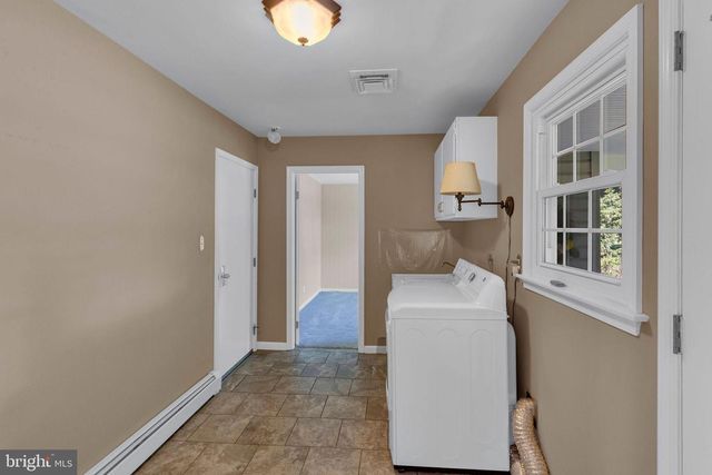 89 BUCK RD, Warrington, PA 18976