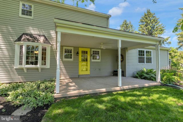 89 BUCK RD, Warrington, PA 18976