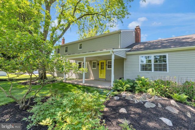 89 BUCK RD, Warrington, PA 18976