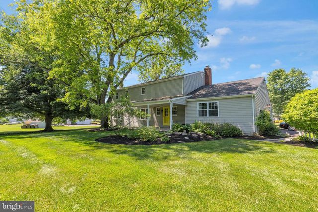 89 BUCK RD, Warrington, PA 18976