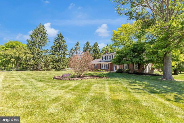 89 BUCK RD, Warrington, PA 18976
