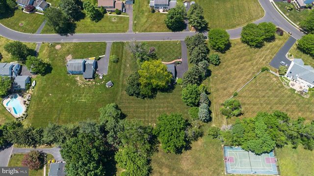 89 BUCK RD, Warrington, PA 18976