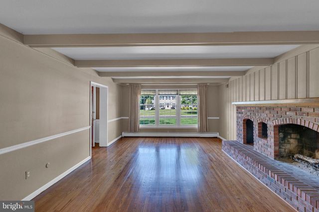 89 BUCK RD, Warrington, PA 18976