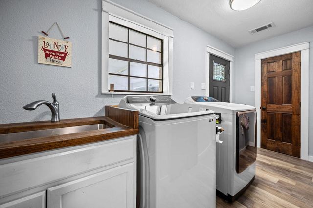 150 Thomas, Leesville, LA 71446