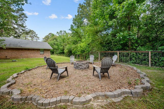 150 Thomas, Leesville, LA 71446