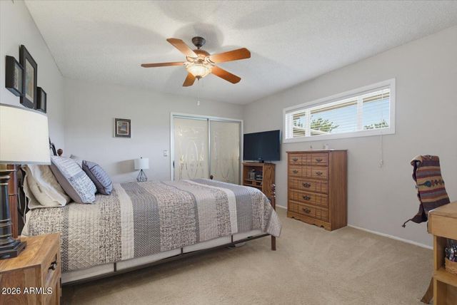 10611 W SARATOGA Circle, Sun City, AZ 85351