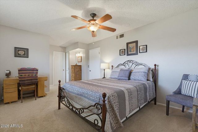 10611 W SARATOGA Circle, Sun City, AZ 85351