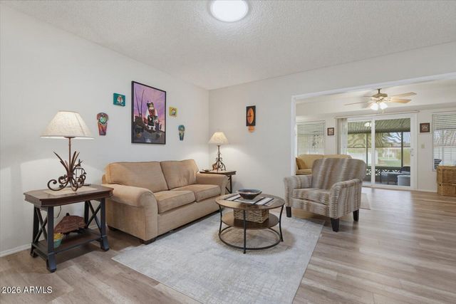 10611 W SARATOGA Circle, Sun City, AZ 85351