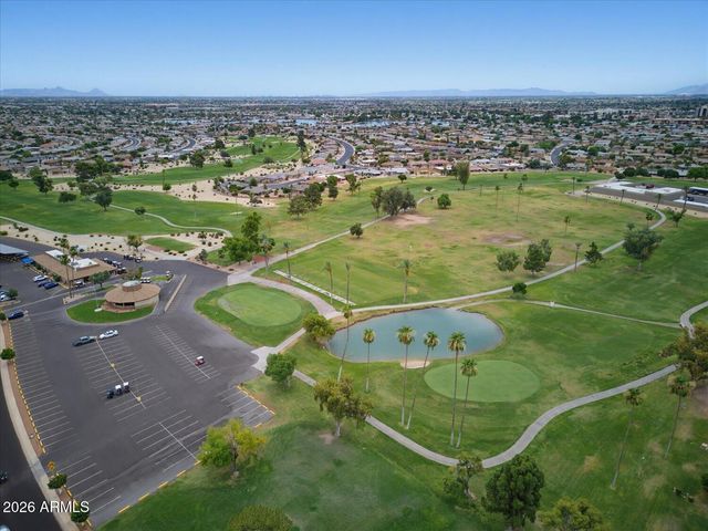 10611 W SARATOGA Circle, Sun City, AZ 85351