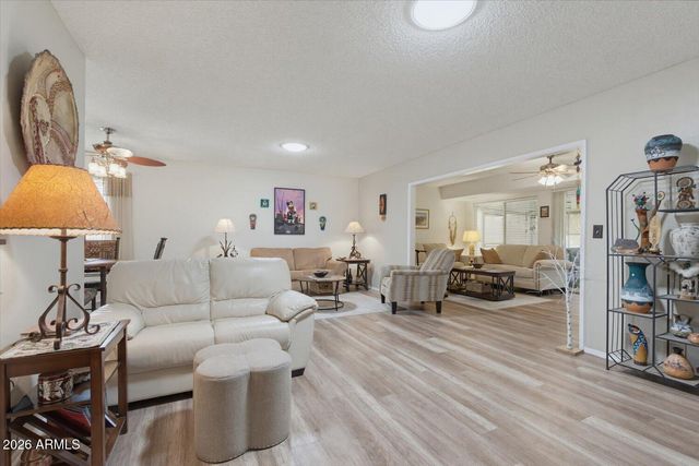 10611 W SARATOGA Circle, Sun City, AZ 85351