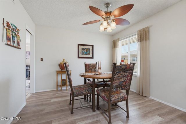 10611 W SARATOGA Circle, Sun City, AZ 85351